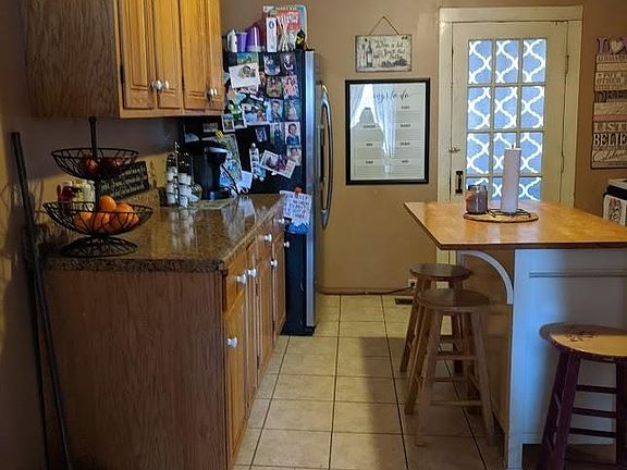 5th image of 51 S Quince St