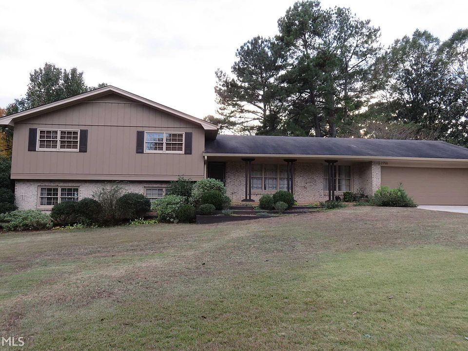 1st image of 2750 Briarglen Dr