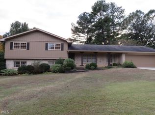 2750 Briarglen Dr, Doraville, GA 30340