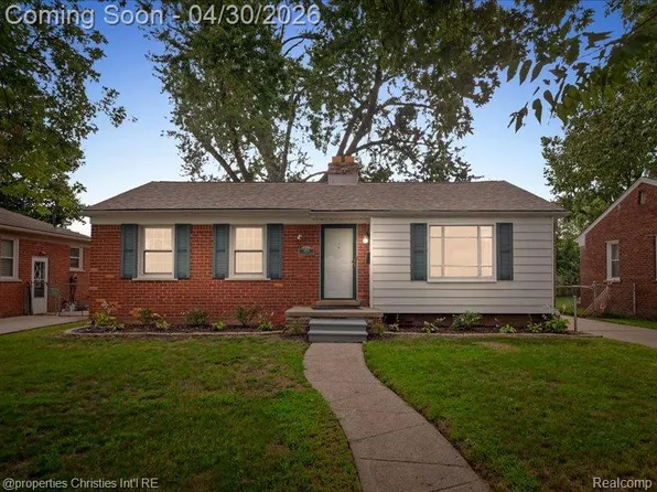 9928 Brookfield St, Livonia, MI 48150