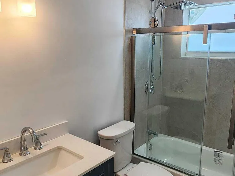 340 Walker Ave — Photo 3