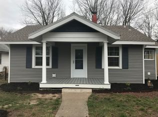 1611 E Cairo St, Springfield, MO 65802