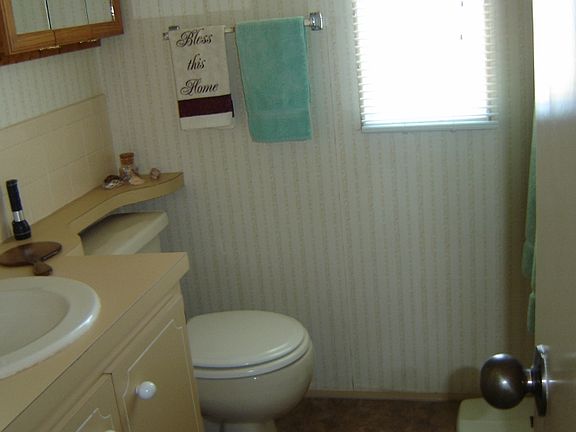 2nd image of 1101 W Commerce Ave Lot 59