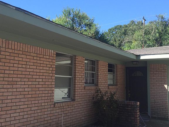 5th image of 9102 Lugary Dr