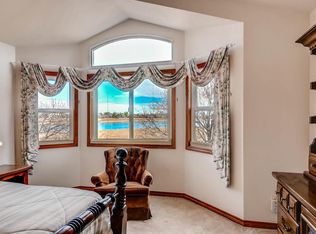 1017 Arapahoe Cir, Louisville, CO 80027