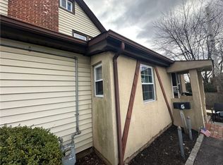 6 Florence Ave, Syosset, NY 11791