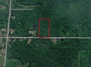 663 S Schwamberger Rd, Swanton, OH 43558