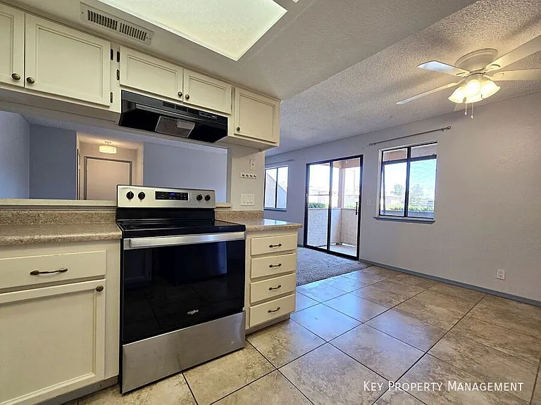 3720 Snorkel Cir #2 — Photo 8