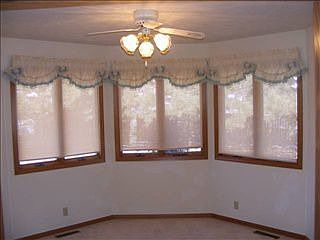 4th image of 2123 Nye Dr