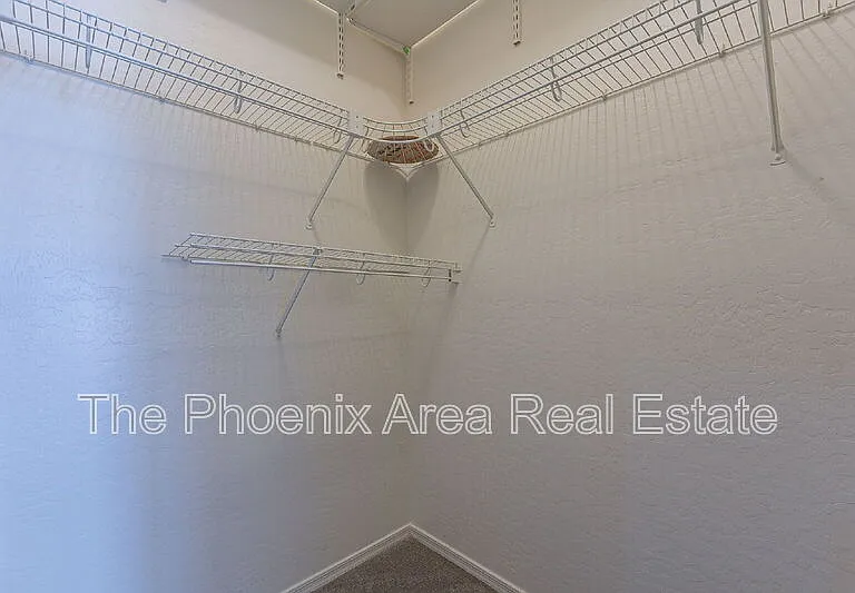 2823 E Tulsa St — Photo 28