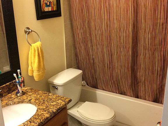 5th image of 198 Cabrillo Ln