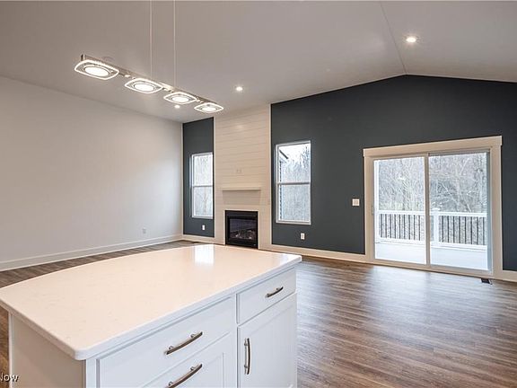 3rd image of 6144 Grey Heron Dr