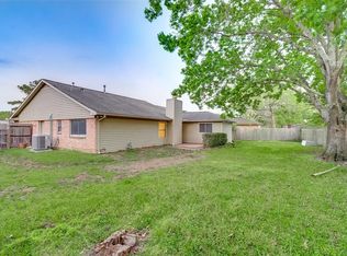 14035 Utopia Dr, Sugar Land, TX 77498
