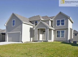 1420 N 3rd St E, Louisburg, KS 66053