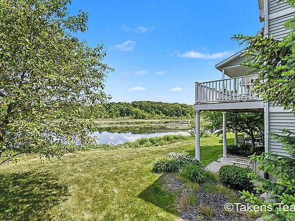 2nd image of 189 Mill Pond Dr #7