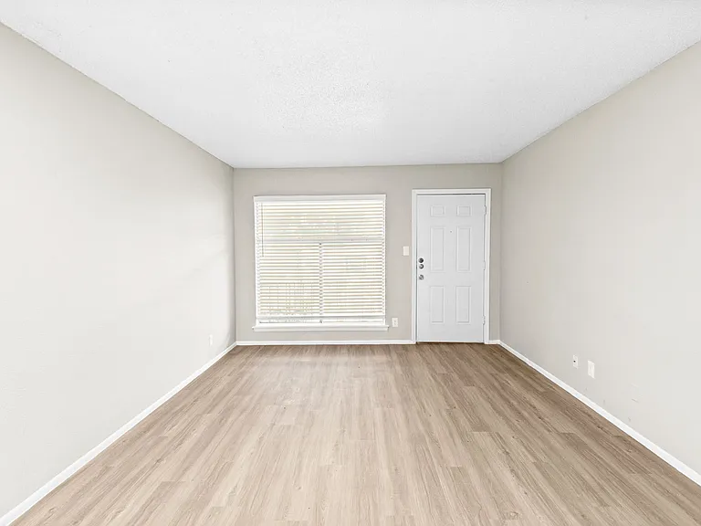 Flats at Wellington — Photo 10