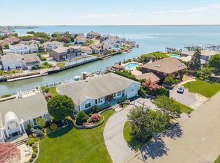 280 Bay Drive, Massapequa, NY 11758