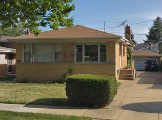 5821 Warren St, Morton Grove, IL 60053