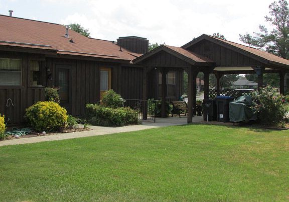 2nd image of 4418 Goshen Lake Dr S