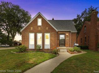 23450 Lawrence Ave, Dearborn, MI 48128