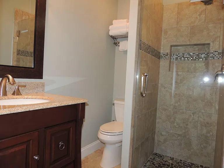 11 Tanglewood Dr #13 — Photo 11