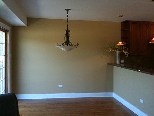 4th image of 15725 Kedzie Ave #9