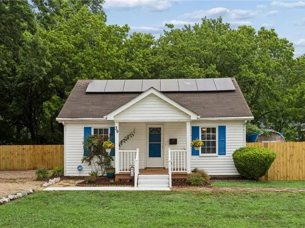 39 Ripley St, Newport News, VA 23603