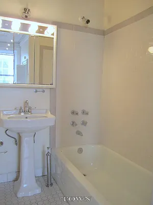 Rented by Town Residential | media 14