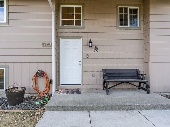 4th image of 16811 W Lakeside Dr