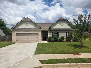 38 Roundabout Ln, Adairsville, GA 30103