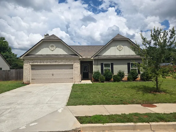 38 Roundabout Ln, Adairsville, GA 30103
