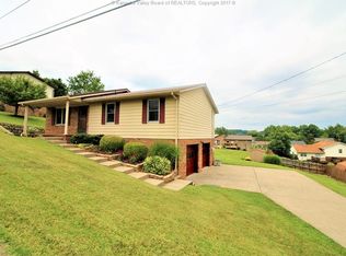 106 Laurel Rdg, Scott Depot, WV 25560