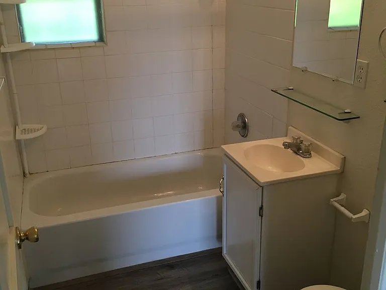 5304 N Elgin St — Photo 8