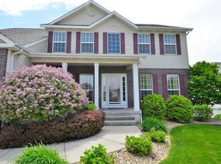 635 Bermier Dr, Marion, IA 52302