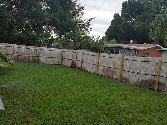 3rd image of 2070 Hillwood Dr