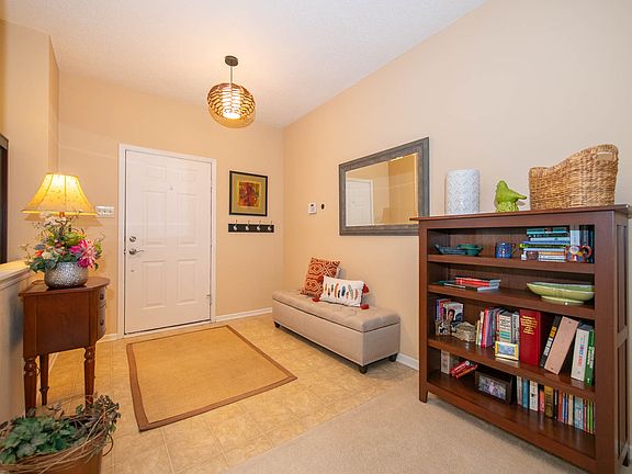 5th image of 15183 Beam St