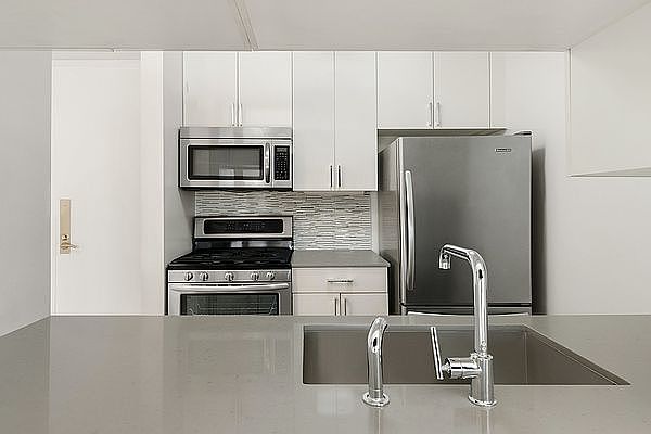 1st image of 1 Union Sq S APT 16L