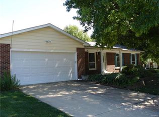 2500 Westport Ln, Saint Charles, MO 63301