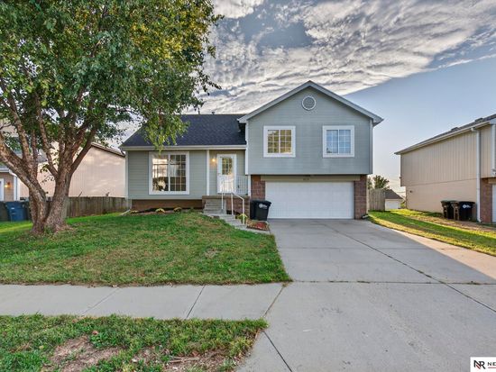 8959 N 81st St, Omaha, NE 68122