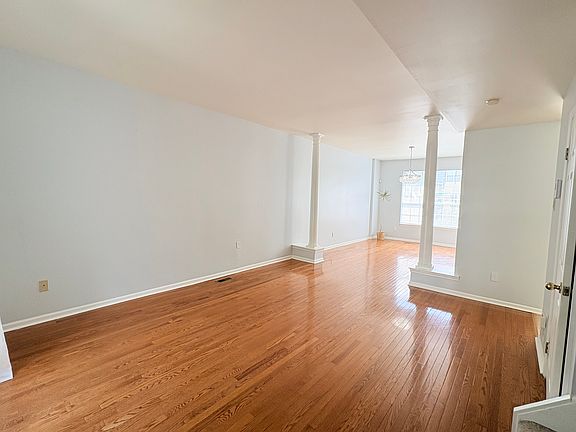2nd image of 307 Thyme Ln