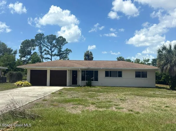 714 Magellan Dr, Sarasota, FL 34243