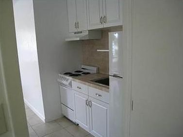 3rd image of 1307 N 19th Ave
