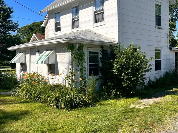 6129 Tolchester Rd, Rock Hall, MD 21661