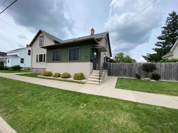 650 W 6th Ave, Oshkosh, WI 54902