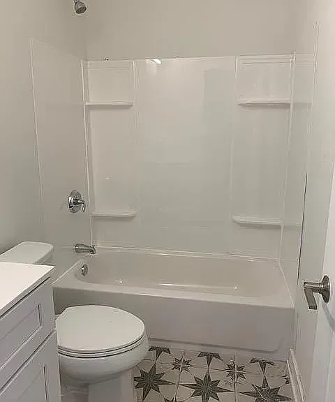 804 N Broad St #2-F — Photo 5
