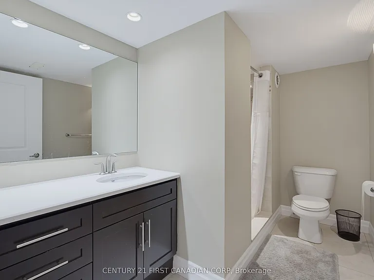 1018 Medway Park Dr — Photo 37