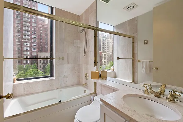 Rented by Focus Real Estate Group | media 10