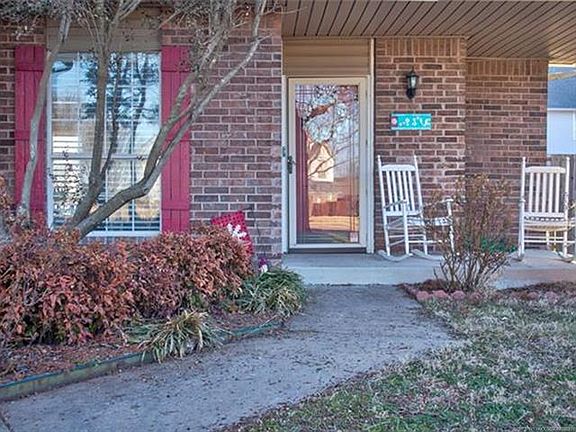 4th image of 12516 E 82nd Pl N