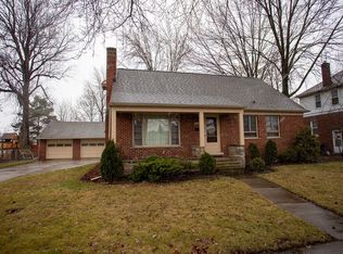 18048 Elizabeth St, Roseville, MI
