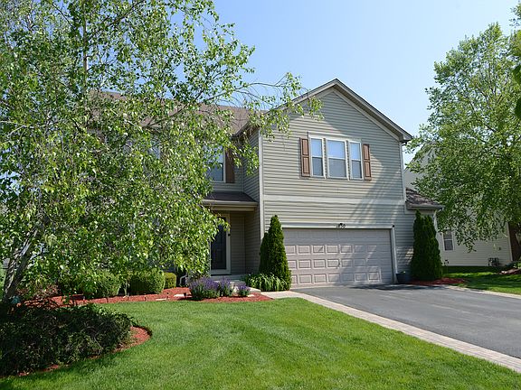 3rd image of 1050 Veteran Ave